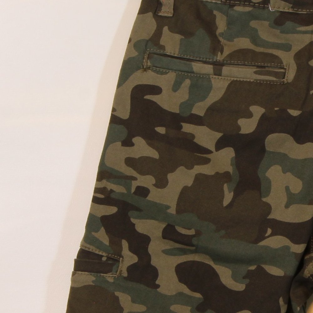 Levi's Youth Green Camouflauge Cargo Shorts Boys Size 14 - Picture 6 of 6